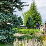Anna Maria Bed & Breakfast 3*