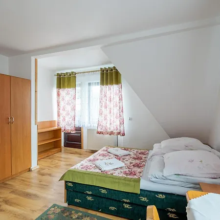 Frühstückspension Anna Maria 3*